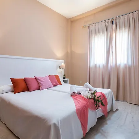Luxsevilla Piscina Parking Gratis Apartamento
