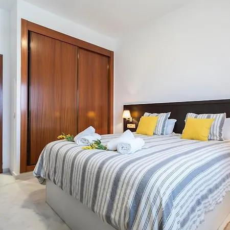 Luxsevilla Piscina Parking Gratis Apartamento