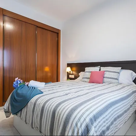 Luxsevilla Piscina Parking Gratis Apartamento